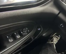 Notranja slika - Opel Insignia - Sports 2.0 CDTi Innovation Avt.NEMŠKI+4ALU.USNJE - 18 - Predogledna slika