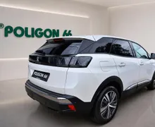 Notranja slika - Peugeot 3008 - 1.5 BlueHDI Allure-Avt.FULL LED-KAMERA-1 LASTNIK - 8 - Predogledna slika