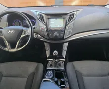 Zunanja slika - Hyundai i40 - Wagon 1.7 CRDi - LED - KAMERA - DRIVE S. - EL. SED - 9 - Predogledna slika