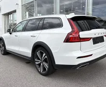 Zunanja slika - Volvo V60 Cross Country - D4 AWD AUT Cross Country Pro - 4 - Predogledna slika