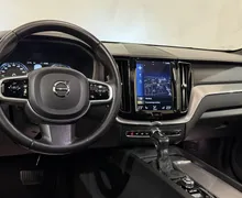 Notranja slika - Volvo XC60 - D4 4X4-INSCRIPTION-VIRTUAL-PANORAMA-KAMERA-HEAD UP - 11 - Predogledna slika
