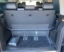 Notranja slika - Volkswagen Multivan - 2.0 TDI DSG Highline-Webasto-LED-Memory-Kljuka - 12 - Predogledna slika