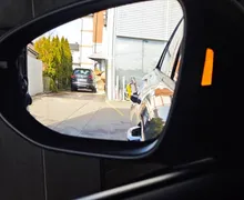 Zunanja slika - Volkswagen T-Roc - 1.5 eTSI Life DSG 110  150  ||OGROMNO OPREME||... - 18 - Predogledna slika
