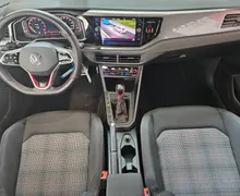 Notranja slika - Volkswagen Polo - 2.0 TSI GTI DSG - 8 - Predogledna slika