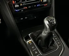 Zunanja slika - Volkswagen Tiguan - 1.5 TSI ACTIVE-ASISTENCE-HUD-VLEČNA KLJUKA - 8 - Predogledna slika