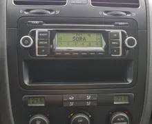Zunanja slika - Volkswagen Golf - Edition 1.6 - SLO - 1. LASTNIK - 6 - Predogledna slika