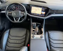 Notranja slika - Volkswagen Touareg - 4motion V6 TDI BMT R-Line Aut.Panorama-NightVisi.. - 10 - Predogledna slika