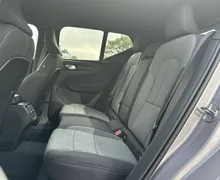 Notranja slika - Volvo XC40 - B3P Core Avt. - 11 - Predogledna slika