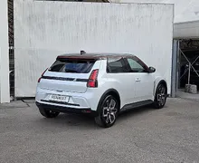 Zunanja slika - Renault 5 E-Tech Electric - Techno EV40 + Paket Zima+Udobje+Vožnja+Parkiran - 5 - Predogledna slika