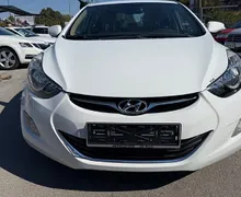 Zunanja slika - Hyundai Elantra - 1.6 MPI Life - 1. LASTNIK - SLO - GR. SED - - 2 - Predogledna slika