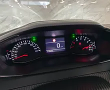 Notranja slika - Peugeot 2008 - 1.2 PureTech - Slovensko poreklo - 1.Lastnica - 10 - Predogledna slika