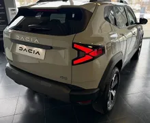 Zunanja slika - Dacia Duster - Tce 130 4x4 Journey-MY REVISION 4 LETA 80.000KM - 3 - Predogledna slika