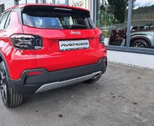 Zunanja slika - Jeep Avenger - Altitude 1.2 E-DCT6 MHEV 100 - 4 - Predogledna slika
