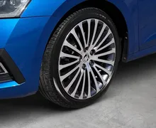Zunanja slika - Škoda Octavia - 2.0 TDI Style DSG-Matrix-DCC-ACC-Vlečna kljuka - 6 - Predogledna slika
