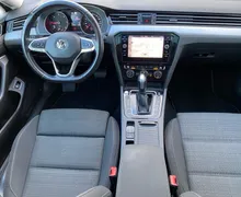 Notranja slika - Volkswagen Passat - 2.0 TDI BMT SCR Business avt.-Panorama-LED-Kamera. - 10 - Predogledna slika