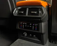 Zunanja slika - Lamborghini Urus - 650KM - PANORAMA - GRET. HLAJ. - KAMERA - HUD ... - 17 - Predogledna slika