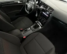 Notranja slika - VW Golf - 2.0TDI-SOUND-2XLED-2XPDC-ACC-NA OBROKE - 9 - Predogledna slika