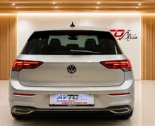Notranja slika - Volkswagen Golf - 1.5 TSI-VIRTUAL-ACC-KAMERA-NAVI-LED-PDC - 8 - Predogledna slika