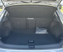 Notranja slika - Volkswagen T-Roc - 1.5 TSI BMT Style DSG - 12 - Predogledna slika
