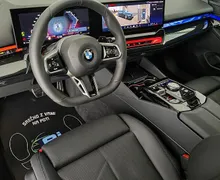 Zunanja slika - BMW Serija 5 - Touring: 540d-XD-M-PAKET-ICONIC-PANO-HLA-SE-360-KAM-ACC- - 9 - Predogledna slika