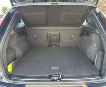 Notranja slika - Volvo XC40 - T3 Momentum Pro Avt. - 12 - Predogledna slika