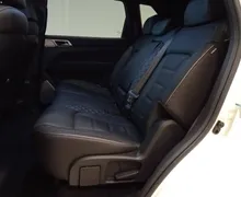 Notranja slika - SsangYong Rexton - 2.2 XDi Limited+ 4WD AT... - 11 - Predogledna slika