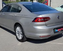 Zunanja slika - Volkswagen Passat - LIMUZ-2.0TDI-150KM-HIGHLINE-VIRTUAL-KAMERA-ACC-17C - 3 - Predogledna slika