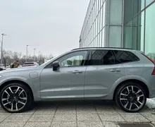 Notranja slika - Volvo XC60 - T8 TwE Ultim.Dark Recharge AT AWD ZRAČNO BW PANO - 8 - Predogledna slika