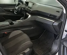 Notranja slika - Peugeot 5008 - 1.6 BlueHDI Avt.-1 LASTNIK-M 2018-7 SEDEŽEV - 9 - Predogledna slika