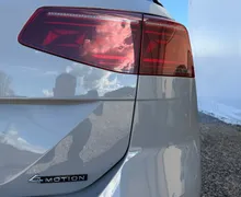 Notranja slika - Volkswagen Passat Variant - 2.0 TDI BMT R-LINE 4MOTION DSG - 12 - Predogledna slika