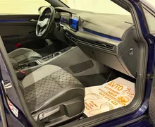 Notranja slika - VW Golf Variant - 2.0 TDI R-LINE-VIRTUAL-ACC-AUT-FULL LED-KAMERA-N.. - 10 - Predogledna slika