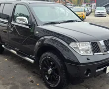 Zunanja slika - Nissan Pathfinder - 2.5 dCi 7 SEDEŽEV-ALU-KLIMA-4X4-SLOVENSKI - 3 - Predogledna slika