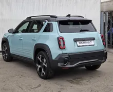 Zunanja slika - Renault 4 E-tech - Techno EV52 150 Comfort Range+Iconic polepitev - 6 - Predogledna slika