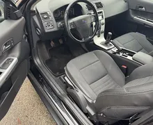 Zunanja slika - Volvo C30 - DRIVe MOMENTUM +velik servis + letna platišča - 7 - Predogledna slika