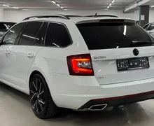 Zunanja slika - Škoda Octavia - RS 2.0 TDI 4x4 DSG | PANORAMA | ODLIČNA PRILOŽNOST - 4 - Predogledna slika