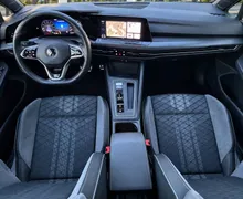Notranja slika - Volkswagen Golf - 1.5 eTSI ACT R-Line DSG-Panorama-18 COL-IQ Light.. - 12 - Predogledna slika