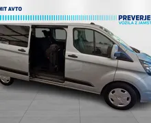 Zunanja slika - Ford Transit Custom - KOMBI TREND 2.0 TDCi 110 kW L2H1 7+1 - SLO-JAMSTVO - 10 - Predogledna slika