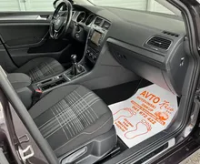 Notranja slika - VW Golf Variant - 1.6 TDI-LOUNGE-BI-XENON-NAVI-GRETJE-SED-SERVI-KNJ- - 10 - Predogledna slika