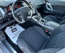 Notranja slika - Citroën DS5 - KOT NOV+NAVI+PANORAMA+ALU+PDC - 9 - Predogledna slika