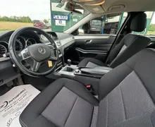 Zunanja slika - Mercedes-Benz E-Razred - 250 CDI SLOVENSKO VOZILO NAVI PDC TEMPOMAT TOP - 13 - Predogledna slika