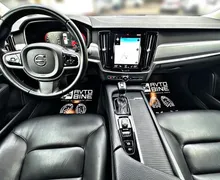Notranja slika - Volvo S90 - D4 AVT•VIRTUAL•LED•KAMERA•PILOT•ODLIČEN... - 10 - Predogledna slika