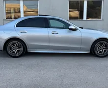 Zunanja slika - Mercedes-Benz C-Razred - C 300 d AMG Line Avt.-PANO-360KAMERA-RADAR-FULLED - 5 - Predogledna slika