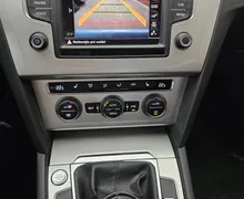 Notranja slika - Volkswagen Passat - Variant 2,0 TDI BMT Highline - 10 - Predogledna slika
