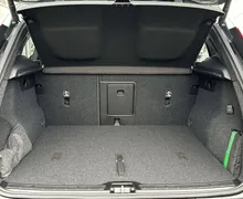 Notranja slika - Volvo XC40 - B3 P Core DCT... - 12 - Predogledna slika