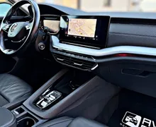 Notranja slika - Škoda Octavia - Combi 2.0 TDI•DSG•MATRIX•LED•VIRTUAL•NAV•JAMSTVO - 12 - Predogledna slika