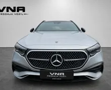Zunanja slika - Mercedes-Benz E-Razred - E 220 d T AMG |VIRTUAL|PANORAMA|KLJUKA|KAMERA|TOP| - 2 - Predogledna slika