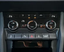 Zunanja slika - Škoda Karoq - 1.5TSI Selection DSG•ACC•KAMERA•LANE•KEYLESS•17C - 13 - Predogledna slika