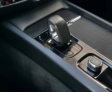 Zunanja slika - Volvo V60 - B4D Core AT FULLED•AMBIENT•ACC•VIRTUAL•KEYLESS•18 - 12 - Predogledna slika