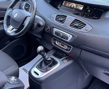 Zunanja slika - Renault Scénic - Grand Scenic 1.5 dCi+1.LAST+SLO+NAVI+PANORAMA+Limited Edition . - 17 - Predogledna slika