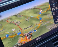 Zunanja slika - Audi A6 - 3.0 TDI LIMUZINA S-LINE XENON-GRETJE SEDEŽEV-NAVI - 15 - Predogledna slika